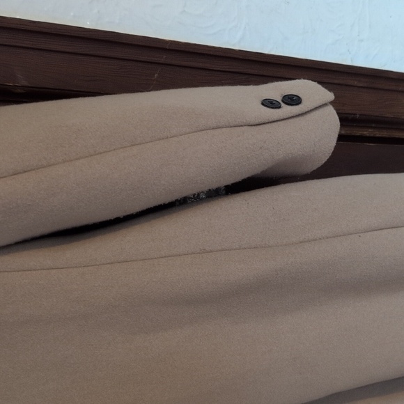 ZARA  Tan/ Camel Long Coat Professional Classic Size Large - Picture 7 of 9